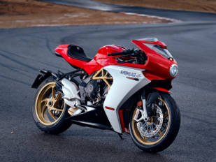 MV Agusta Superveloce 2021: racer, neoclásica y Euro 5 MV Agusta Superveloce 2021: racer, neoclásica y Euro 5
