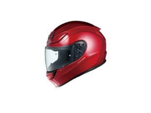 Kabuto muestra su novedoso casco Shuma Kabuto muestra su novedoso casco Shuma