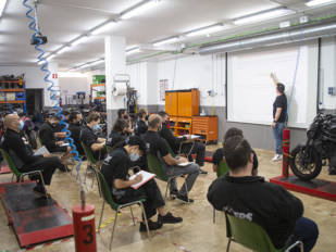 Berton impartió su seminario anual sobre diagnosis en EPS Formación