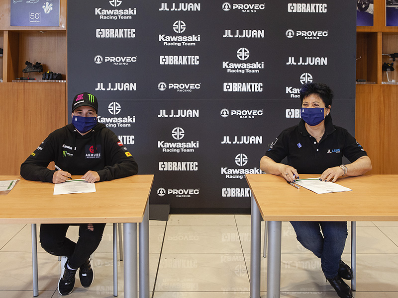 J.Juan y Kawasaki Provec renuevan su acuerdo de patrocinio en el WorldSSP300