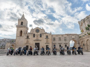 Ya te puedes apuntar a la Moto Guzzi Experience 2021