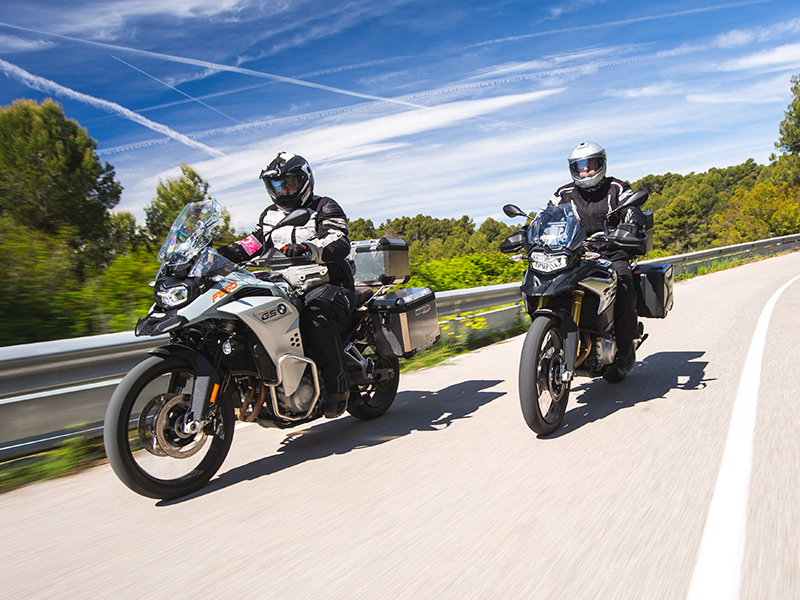 La moto, solución de movilidad y aparcamiento para la gran mayoría de motoristas y automovilistas