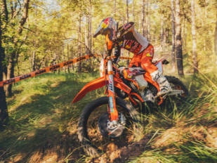 KTM lanza la nueva 350 EXC-F Factory Edition 2022