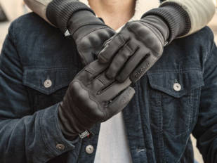 La calidad y la innovación de los guantes Racer llega de la mano de MotoGrupo Europa