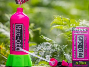 Bihr presenta lo último de Muc-Off, el limpiador granulado Punk Powder