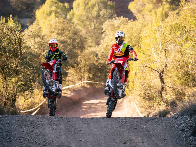 GasGas EC250 vs EC300: «Corazón dividido»