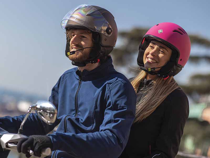 Tucano Urbano lanza los cascos El’Top y el’Fast