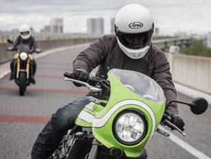 Arai, 70 años protegiendo a los motoristas