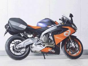 Capacidad de carga para las motos deportivas con las nuevas bolsas blandas Stryker de Kappa