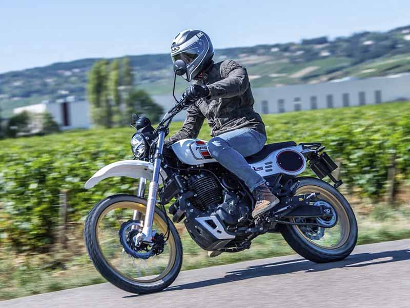 Una trail de las de toda la vida, la nueva Mash XRide Trail 650