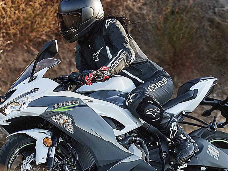 El rincón de WBZ: mono Alpinestars Stella GP Plus