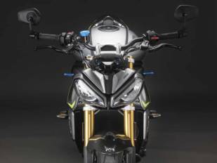 LighTech & Triumph Speed Triple 1200 RS: sinergia anglo-italiana