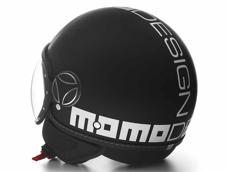 Momo vuelve a España de la mano de GM2 y Dainese España