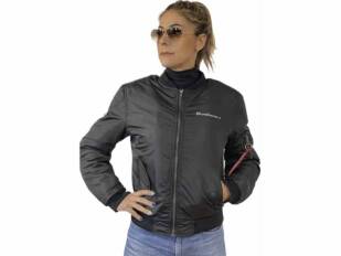 El rincón de WBZ: Chaqueta Bomber Lady de Quarter Mile