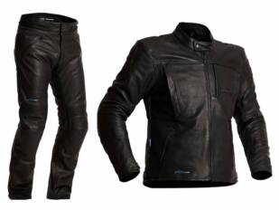 La chaqueta Racken y los pantalones Rinn, valorados con un 5 de 5 por la revista Motorrad