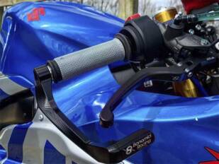 Las inigualables manetas plegables de freno y embrague de Bonamici Racing
