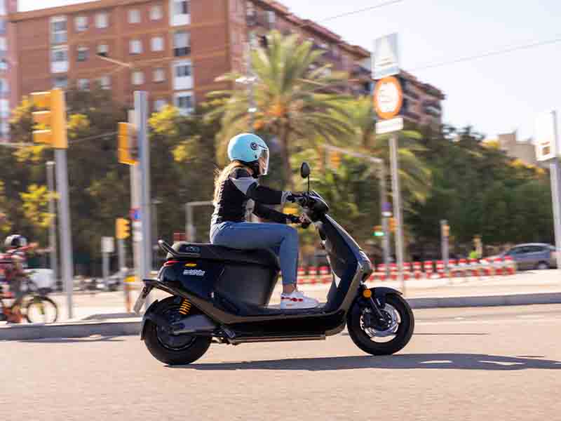 Segway E300SE: Movilidad limpia, ágil, conectada y segura