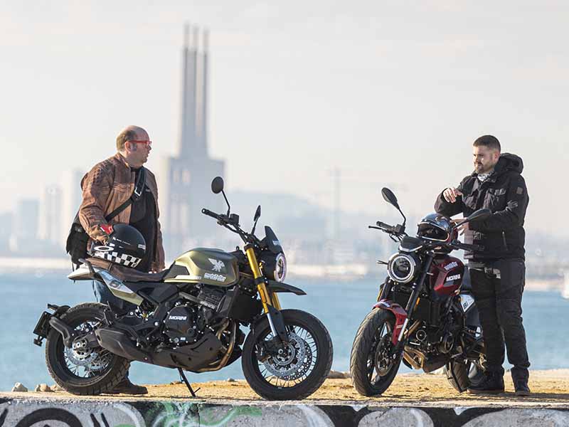 Moto Morini Seiemmezzo SCR vs. STR: personalidad múltiple