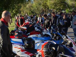 El II Raid Old School Al Andalus reúne a los amantes de las motos clásicas