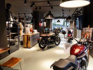 Royal Enfield abre una nueva tienda Concept Store en Granada