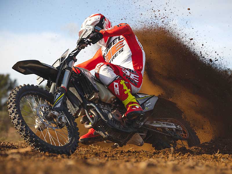 Aventura sin límites con los neumáticos offroad Rebel Tyres, disponibles en el Grupo Andrés