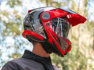 GIVI X.27 Tourer: El casco trail que combina estilo y funcionalidad