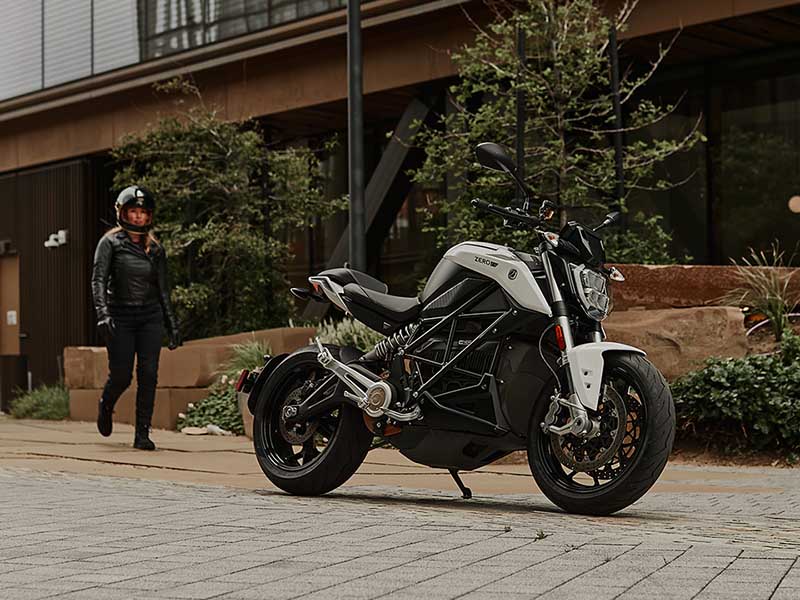 Zero Motorcycles revoluciona la garantía de las motos eléctricas