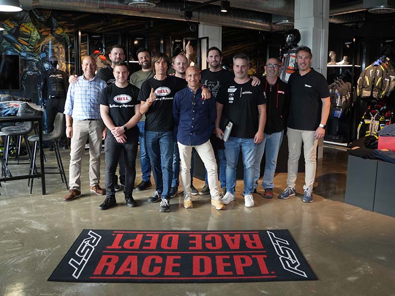 Bihr, más fuerte en offroad con la llegada de Fly Racing