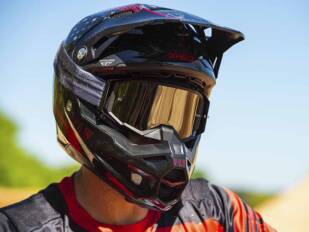 Protección, visibilidad y diseño con las gafas Fly Racing Zone Elite