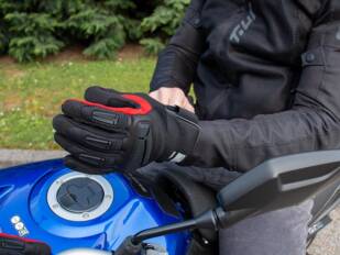 T.Ur. presenta los guantes G-Five Hydroscud y G-Six Pro