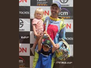 Ramon Brucart triunfa en el campeonato de Catalunya de Motocross
