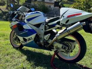 ¡Participa de un sorteo por una legendaria Suzuki TL 1000R!