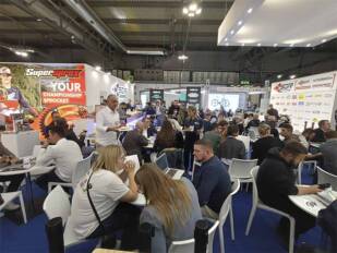 Euromoto85 nos explicó en EICMA las fortalezas de SGR Group