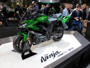 Las motos EICMA 2024: Harley-Davidson, Kove, Kawasaki, NIU, Silence y VMoto