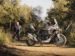 Morbidelli T1002VX: Maxitrail con alma de GT