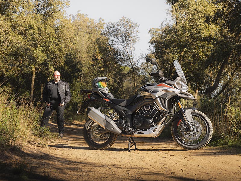 Morbidelli T1002VX: Maxitrail con alma de GT