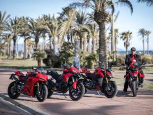 Ducati Multistrada V2 y Panigale V2: Armas letales en Cabo de Gata (Parte 1)