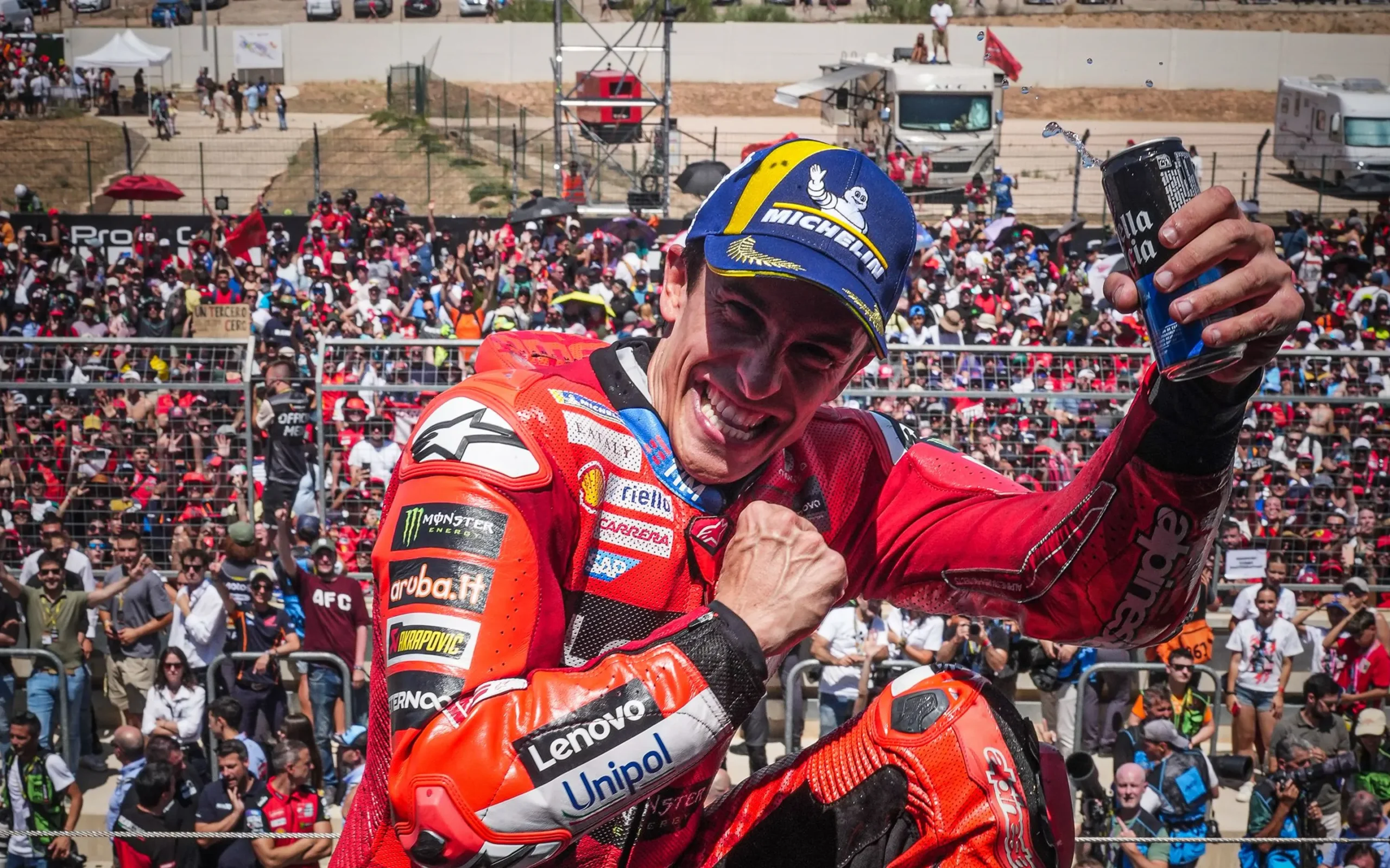 MotorLand vuelve a rendirse a Márquez en MotoGP
