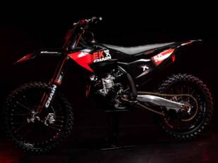 Máximo rendimiento off road con las cadenas EK Chain MRD7 y SRX2 Máximo rendimiento off road con las cadenas EK Chain MRD7 y SRX2