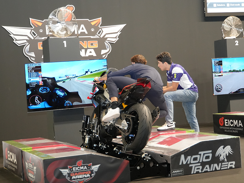 Las novedades de EICMA (3ª parte): QJ Motor, Benelli, Cyclone, MV Agusta, Polini, Scorpion, Dayco-Yasuni, Motobatt y Puig