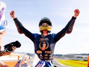Iker García hace historia en Stock600 del FIM JuniorGP