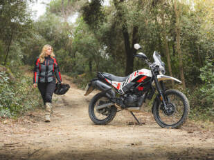 Hero XPulse 200 Pro: Juguete sencillo, aventura seria