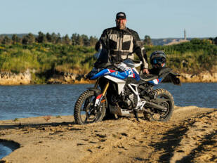 BMW F 450 GS 2026: La nueva trail A2 de BMW es ligera, tecnológica y polivalente