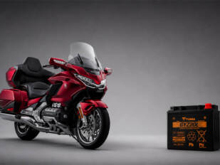 GS Yuasa suministra las baterías de equipo original de la Honda Gold Wing desde 1975