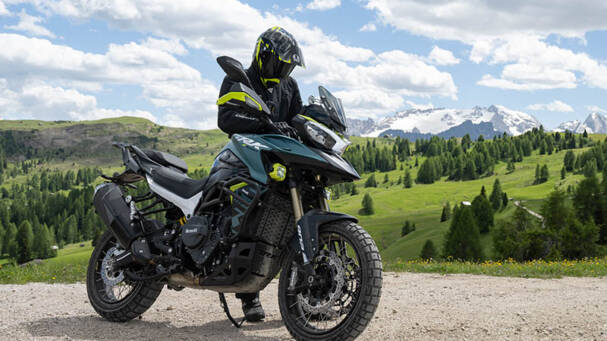 La Benelli TRK 902 desembarca con 93 CV, tecnología ADAS y las primeras unidades agotadas La Benelli TRK 902 desembarca con 93 CV, tecnología ADAS y las primeras unidades agotadas